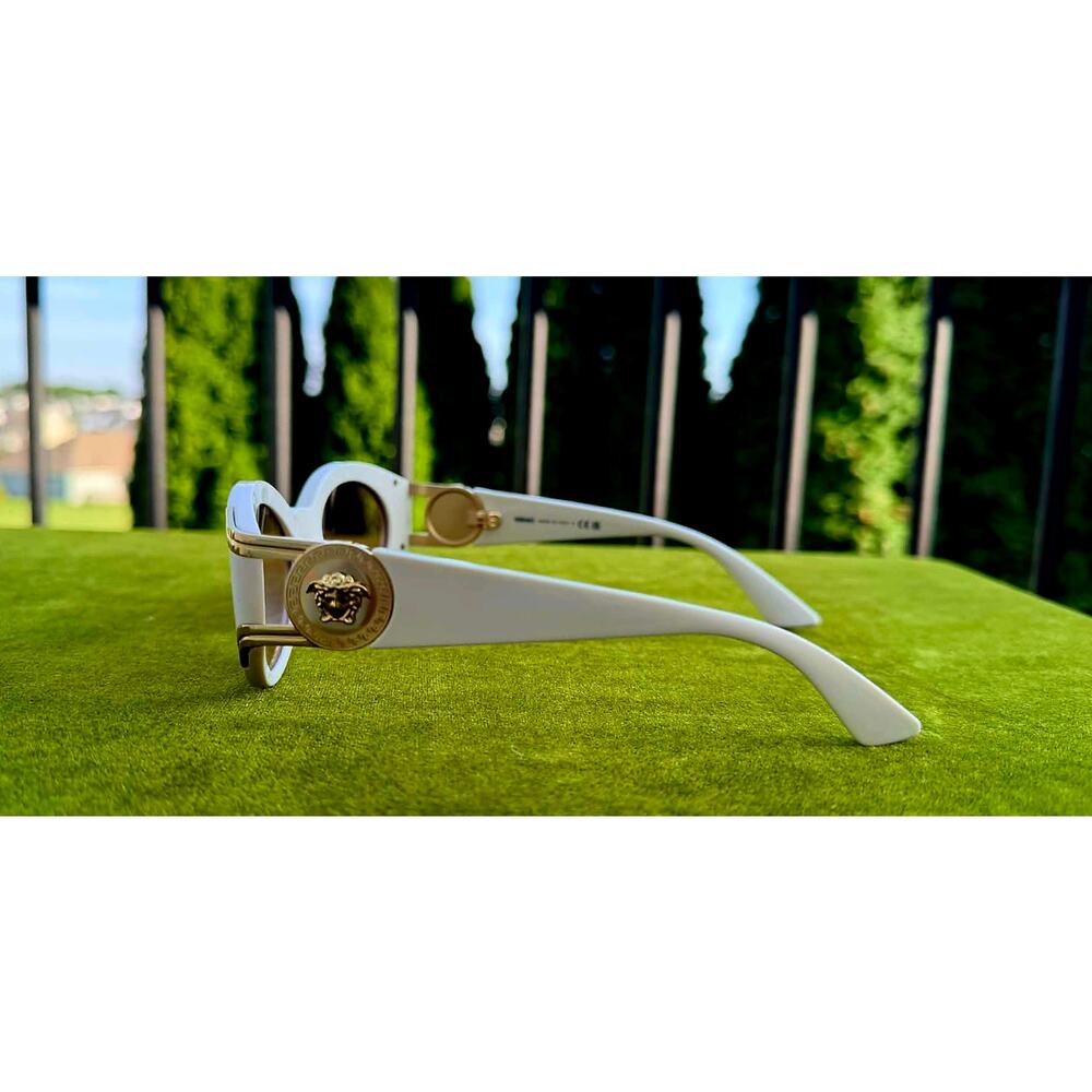 Versace VE4503U Oval Sunglasses – Milk White & Pink Mirror Gold - FULL INCLUSION - Picture 5 of 8